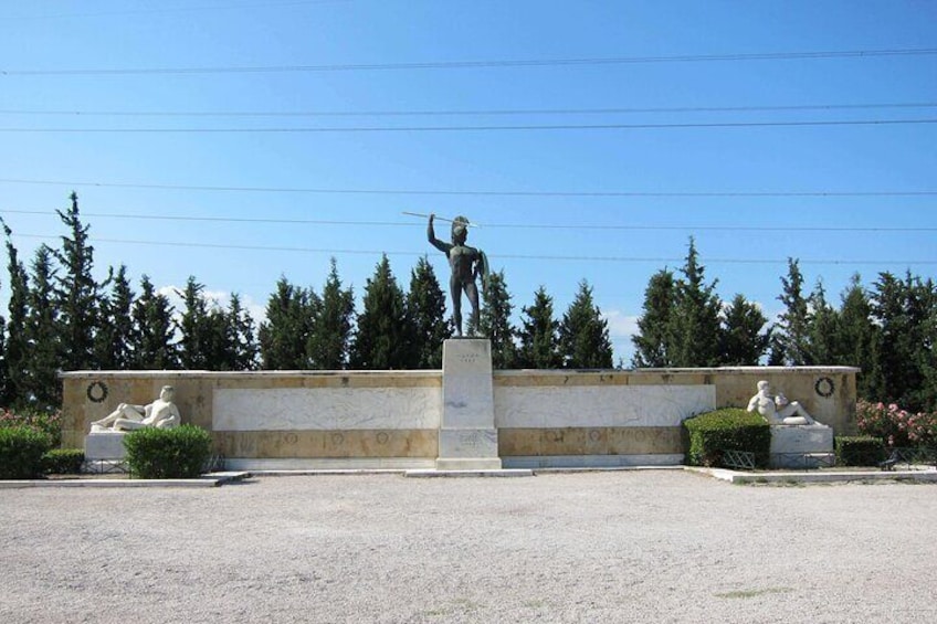 "The statue of Leonidas in Thermopylae"