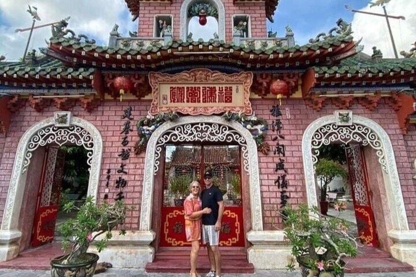 Colourful Evening Hoi An, Walking Tour, Boat Ride with Lanterns, Night Market