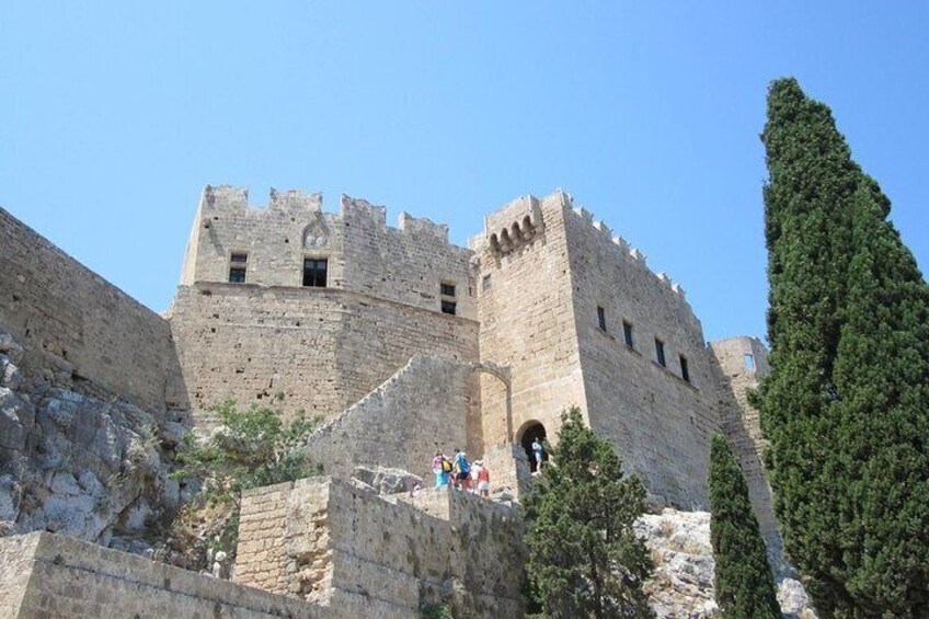 On the way to Acropolis of Lindos