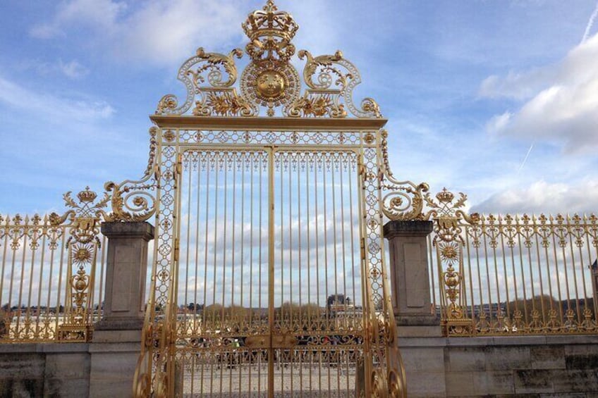 Versailles Palace & Gardens Skip-the-line Guided Tour