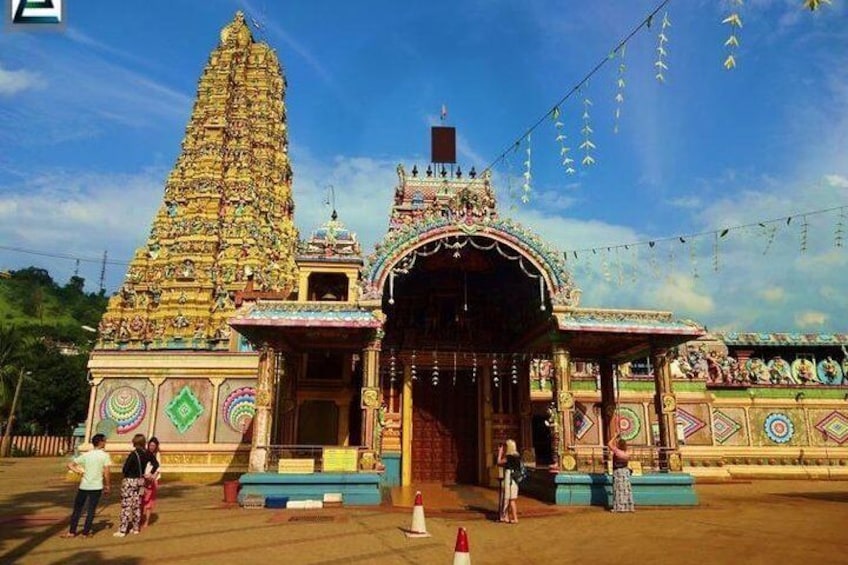 Sri Muthumariamman Temple Sigiriya Day Tours