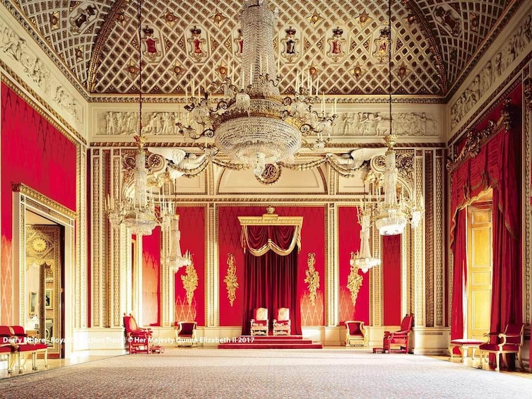 Buckingham Palace Ticket & Changing of the Guard Guided Tour
