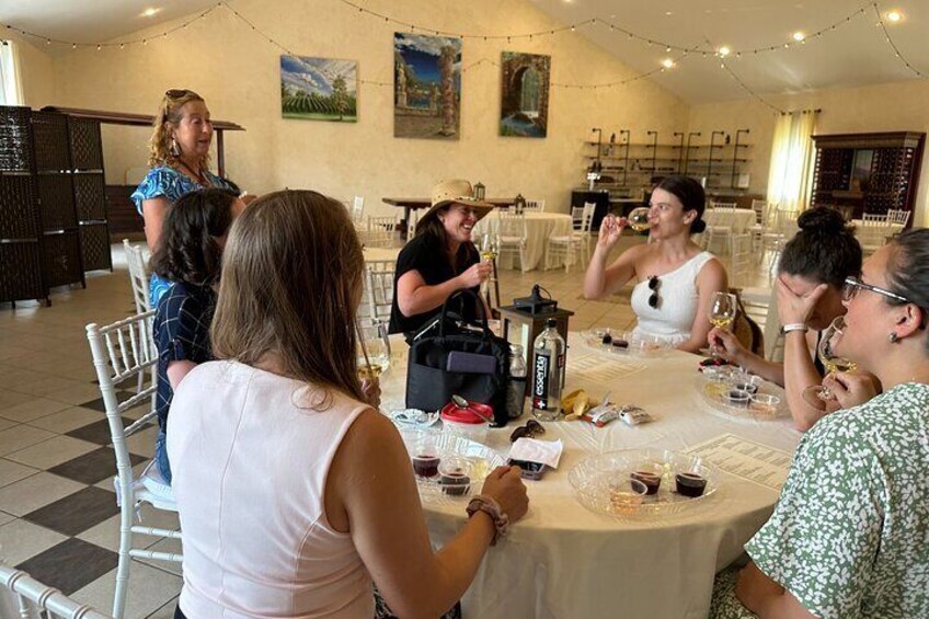 Each winery tour is led by a licensed and experienced wine expert.