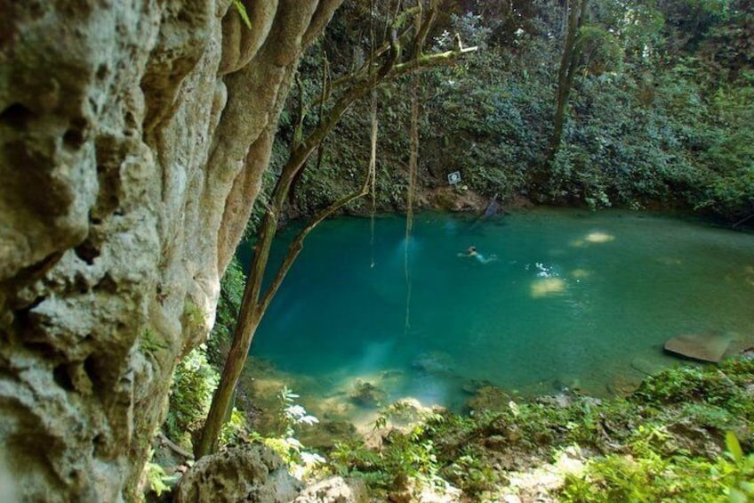 Xunantunich & Inland Bluehole from Hopkins