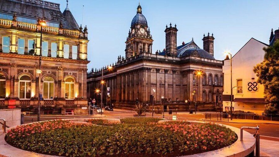 Leeds Scavenger Hunt: Leeds Landmarks!
