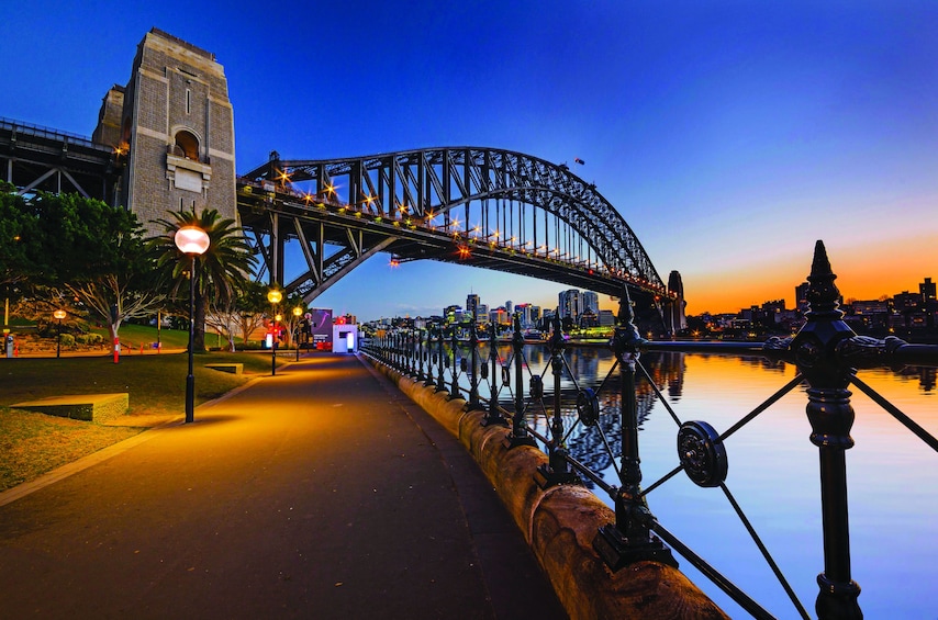 Show item 1 of 6. Story of Sydney Half-Day Tour