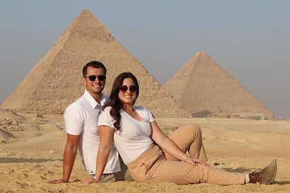 photo section tour at Giza pyramids ( instigram & Facebook photos )
