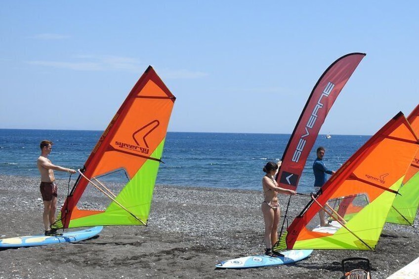 Santorini:Windsurfing lessons