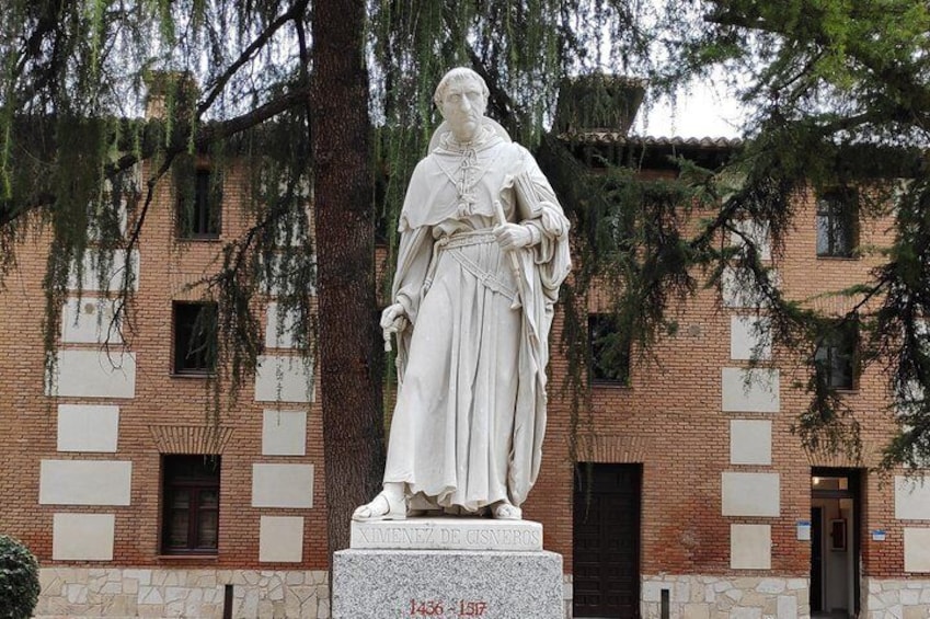 Alcalá de Henares and Cervantes from Madrid