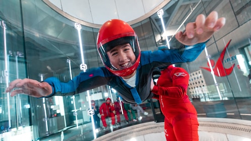 Indoor parachutespringen met twee vluchten