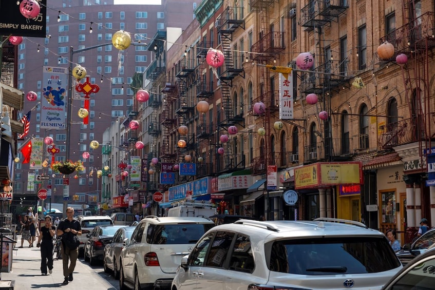 New York: Lower East Side Small Group Food & Culture Tour