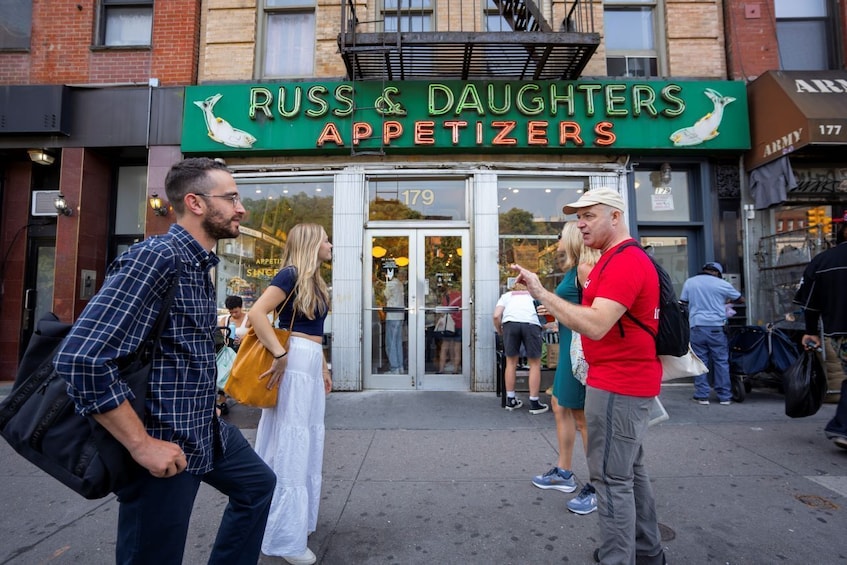 New York: Lower East Side Small Group Food & Culture Tour