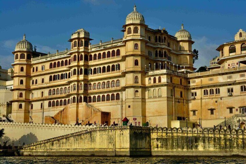 City Palace Udaipur SLW