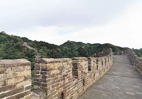Beijing Ming Tomb and Badaling Great Wall Bus Tour