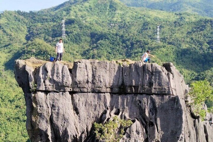 Nagpatong Rock Day hike + Tungtong Falls(with transfers**) 2023