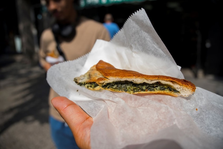 New York Brownstone Brooklyn Small Group Food Tasting Tour