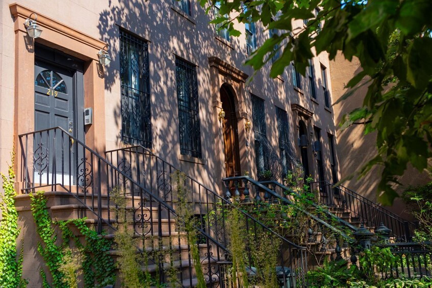 New York Brownstone Brooklyn Small Group Food Tasting Tour