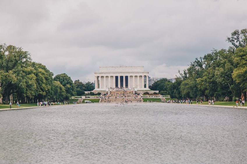 Washington Small-Group Major Landmarks by Night Tour 