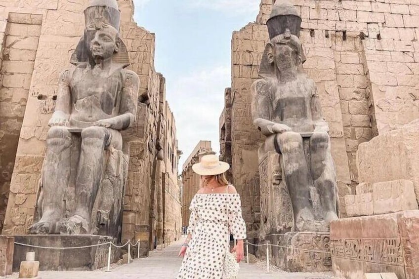 Full-Day Luxor private Tour from Cairo by Plane with Lunch