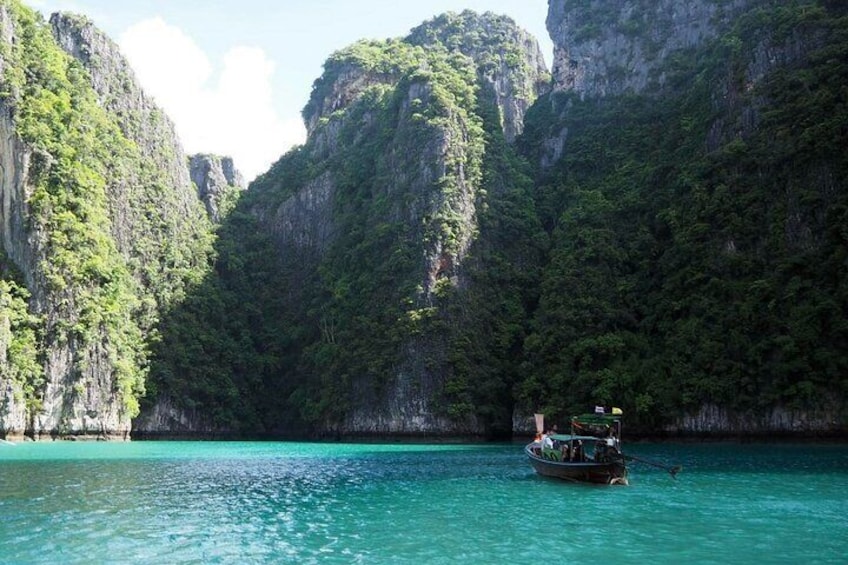 Phi Phi Islands Adventure Day Tour by Speedboat from Krabi