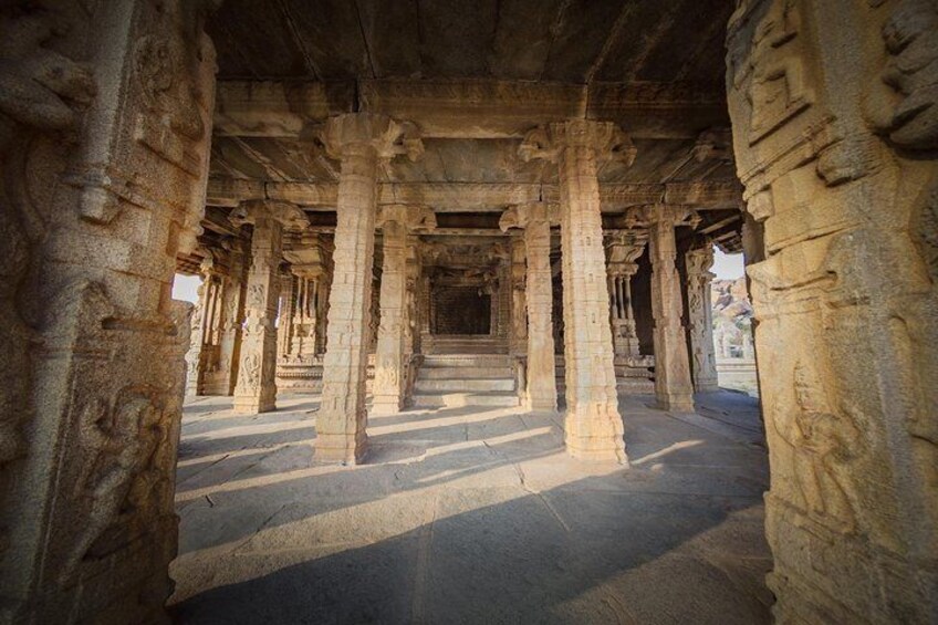 Hampi Sightseeing with Monuments Entrances