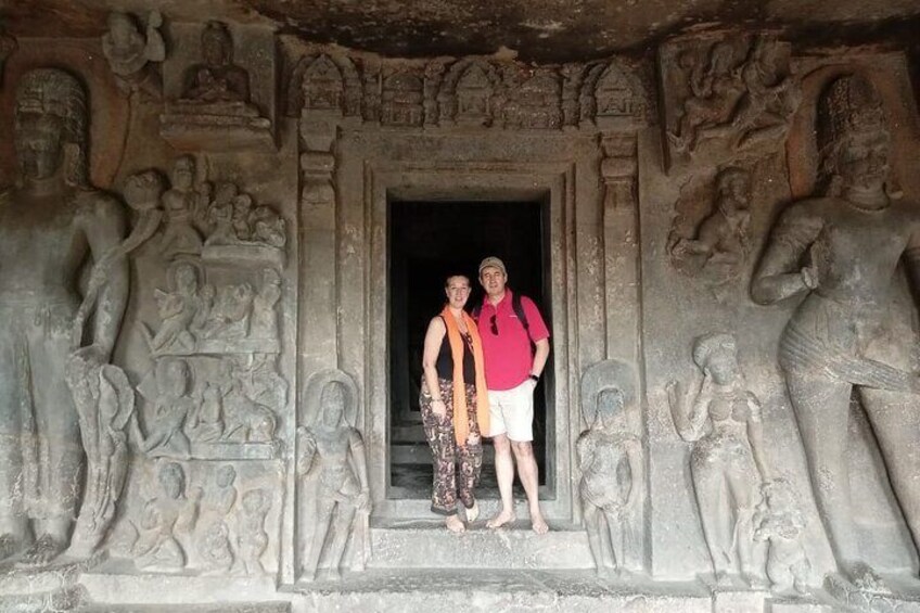 The Best of Ellora & Aurangabad in One Day