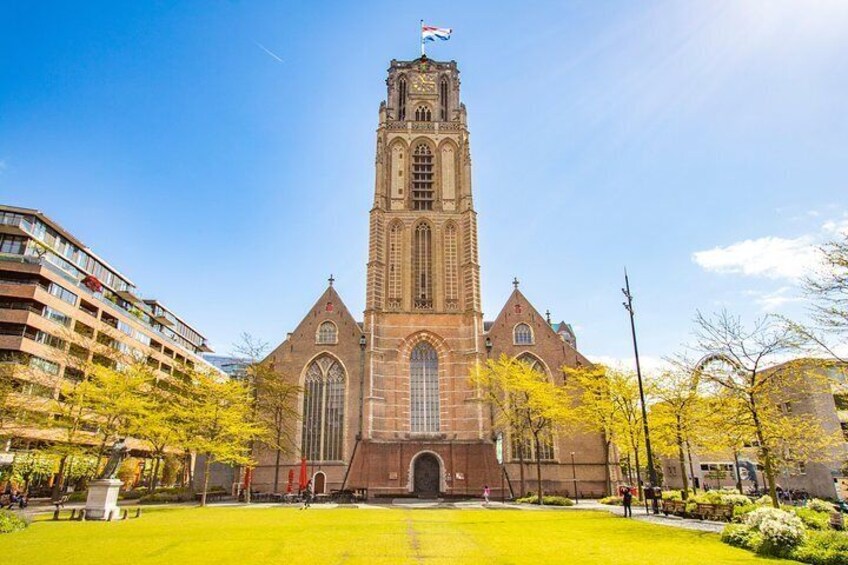 Historical Walk of Rotterdam with a Local