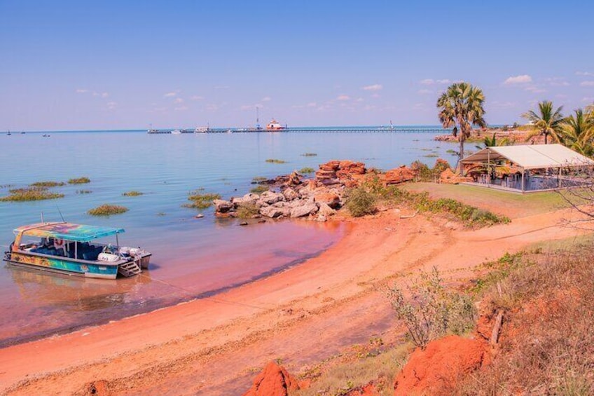 Scenic and Prehistoric Boat Tour