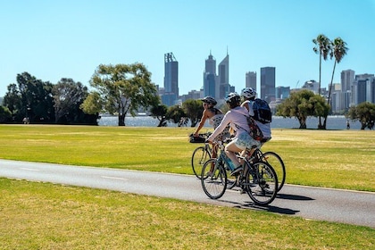The Beauty of Perth by Bike: Private Tour