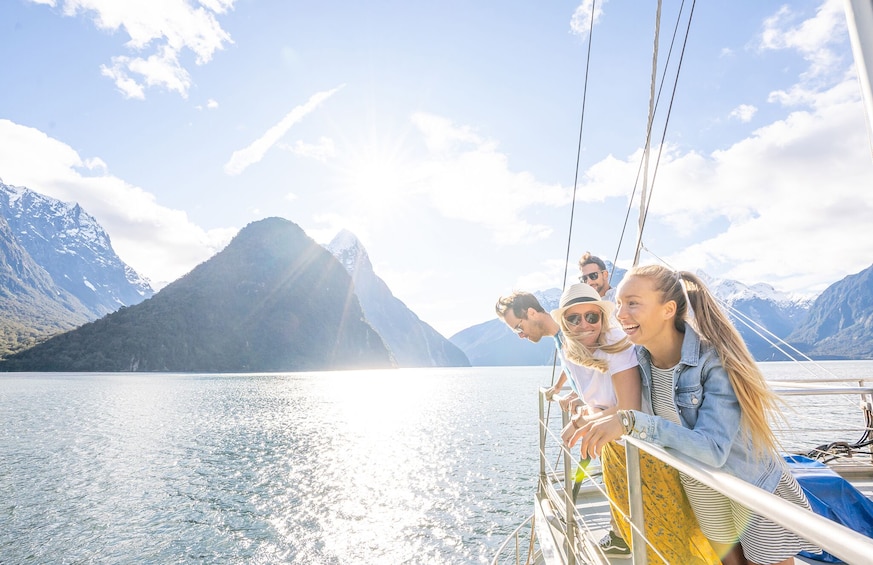 Milford Sound Nature Cruise