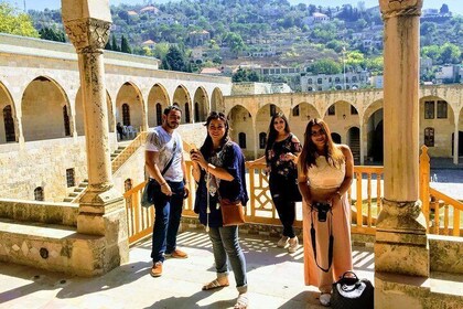 Private Half-Day Tour to Beiteddine and Deir El Qamar from Beirut