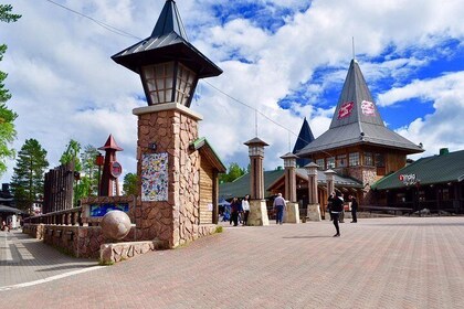 City Tour And Santa Claus Village