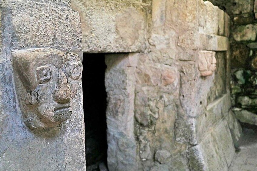 Enjoy all Pyramids of Oaxaca in Private Day Tour: Monte Alban, Mitla, Dainzú