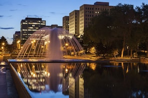 Edmonton Scavenger Hunt: Alberta’s Charming Capital