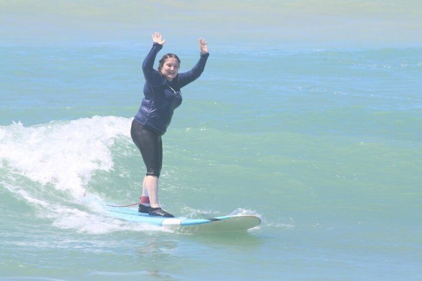 Surf HNL: Small-Group or Private Surfing Lesson (Ko'olina)