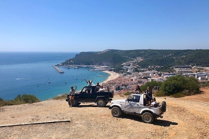 From Lisbon:Arrabida Private Jeep Tour 4X4 to the most beautiful beach of E...