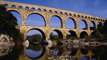 All Provence in One Day from Arles