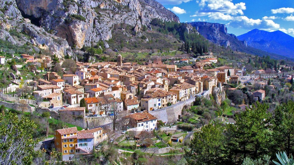 Charger l’élément 1 sur 5. Verdon Canyon village