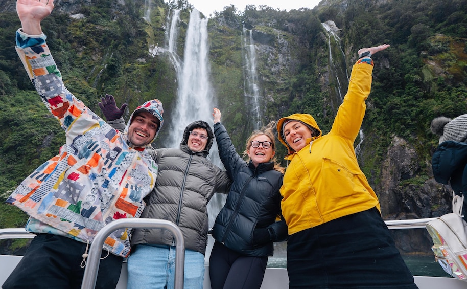 1 hour 45 minute Milford Sound Cruise