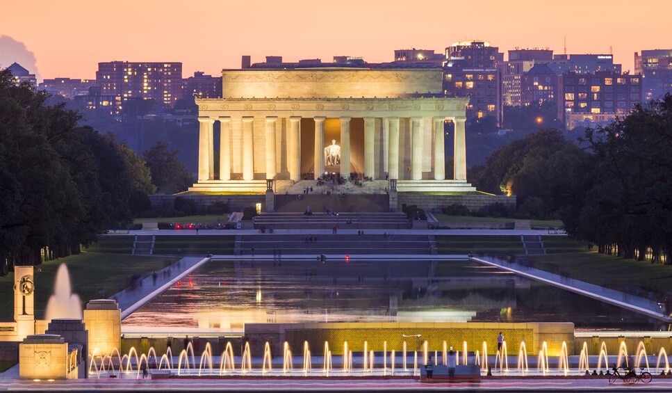 Discover DC Tour