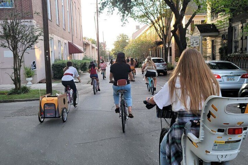We ride safely down Savannah's less travelled, completely flat streets. This is NOT the Tour De France. It is easy breezy, safe, riding.