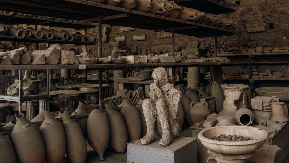 Small-Group Skip-the-Line to Pompeii with Amalfi Coast Tour