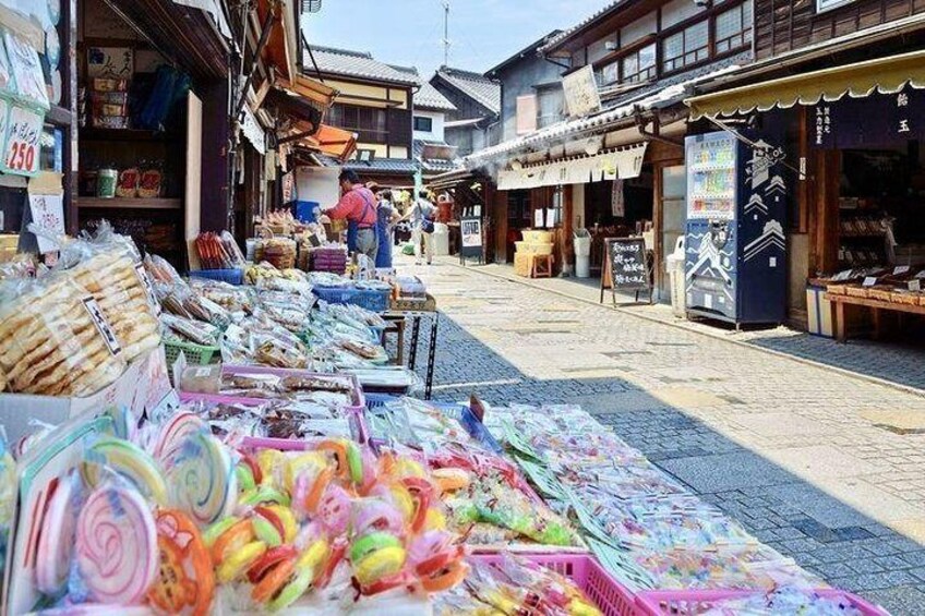 Kawagoe Half-Day Private Trip with Nationally-Licensed Guide