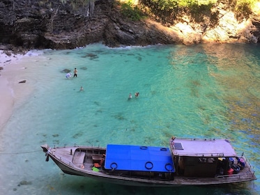 Tour di Krabi per lo snorkeling in mare a Yawasam e all'isola di Talu