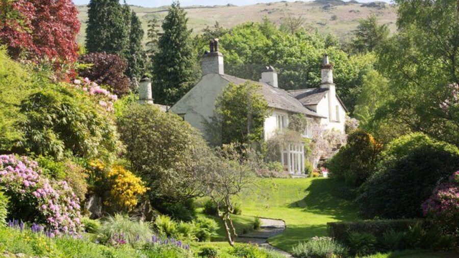 William Wordsworth - Full Day - Up to 8 People