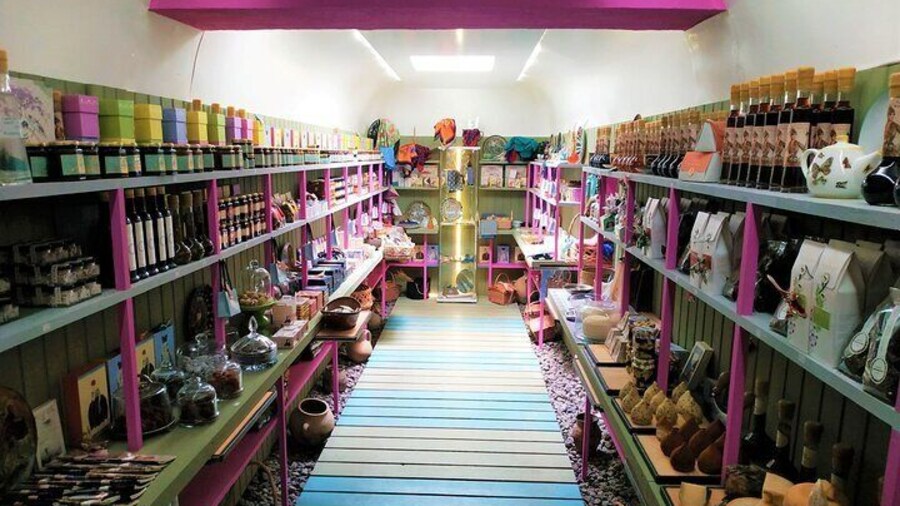 Biologically pure and organic products of Phoka Nunnery
