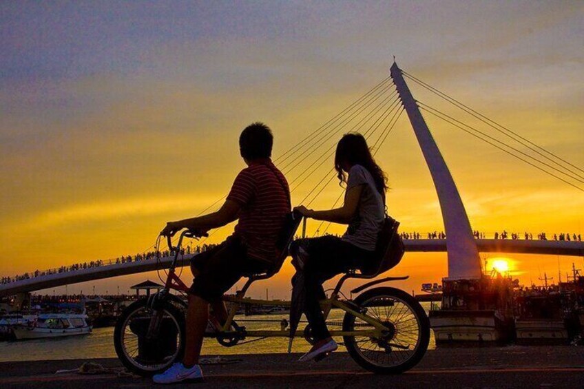 Taiwan TST : Private Tour Yangmingshan, Beitou, Tamsui 10 hrs