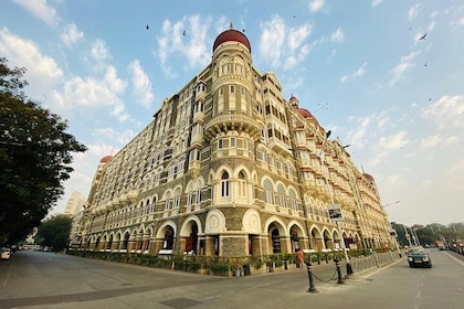 Half Day Mumbai Sightseeing Tour With English Speaking Guide