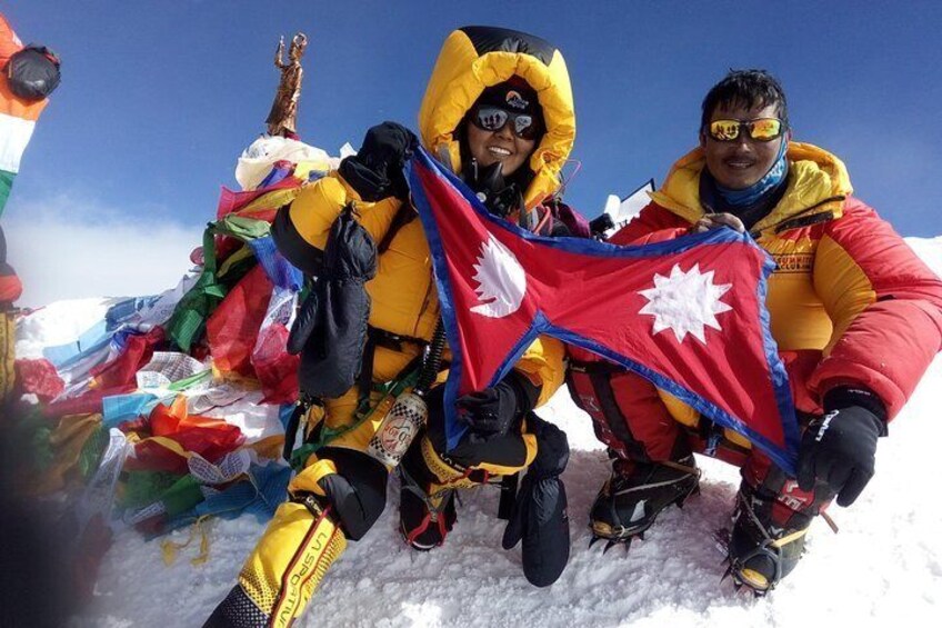 Top of the Everest 8848m