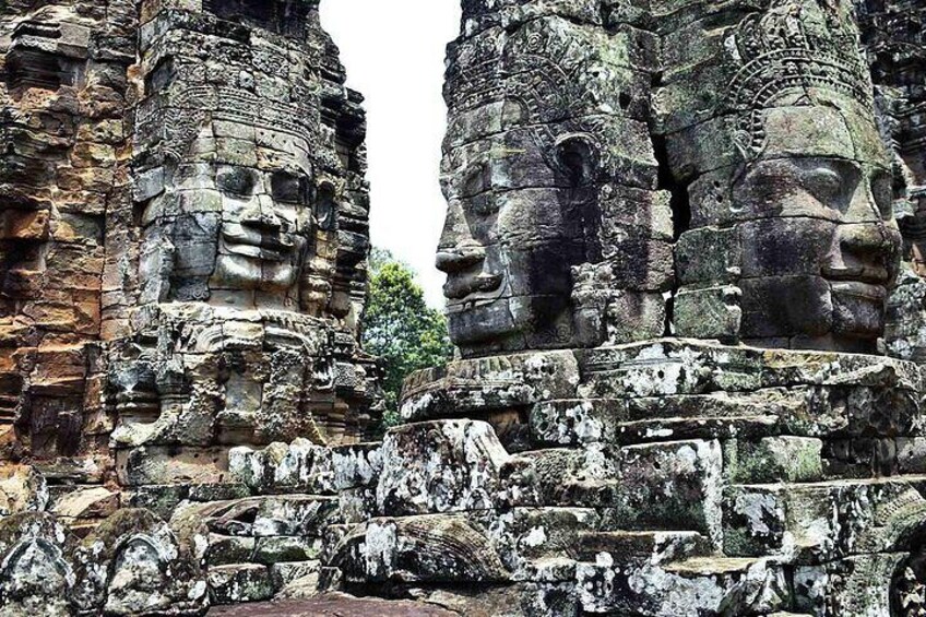 Bayon Temple 